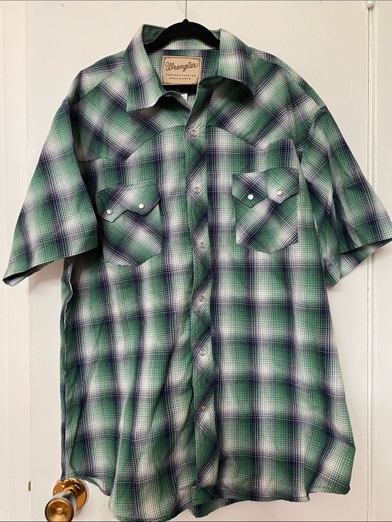 Wrangler Other - Wrangler Short Sleeve Button Up Rodeo Shirt